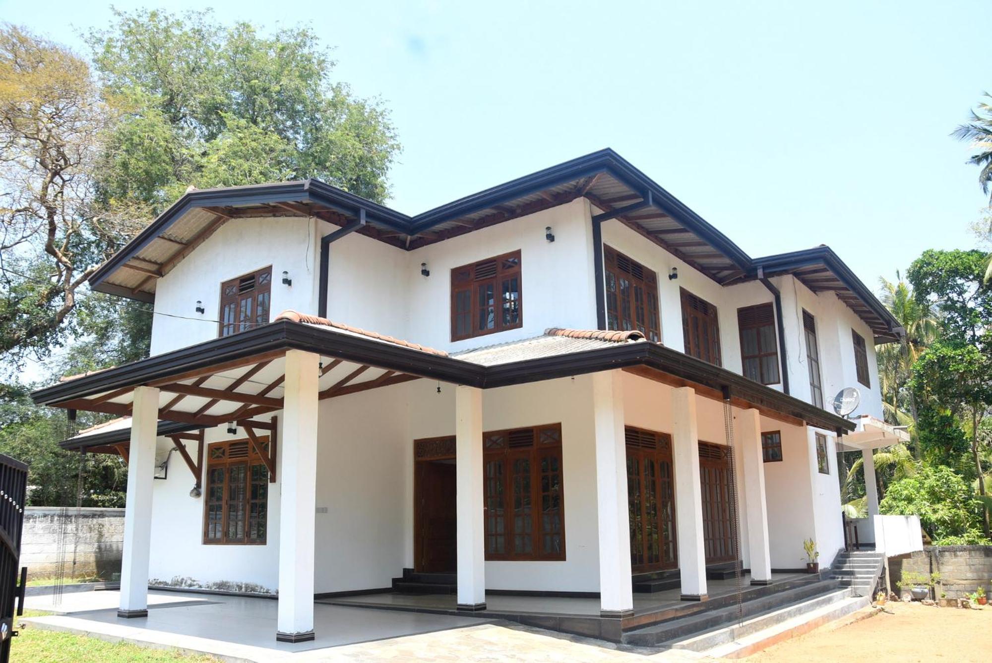 Silverline Guest House Anuradhapura Buitenkant foto
